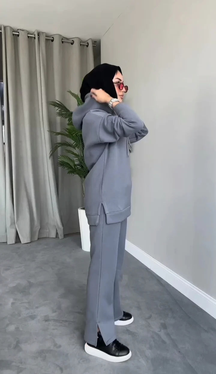 CH-400 Bea's Hooded Winter Fleece Tracksuit