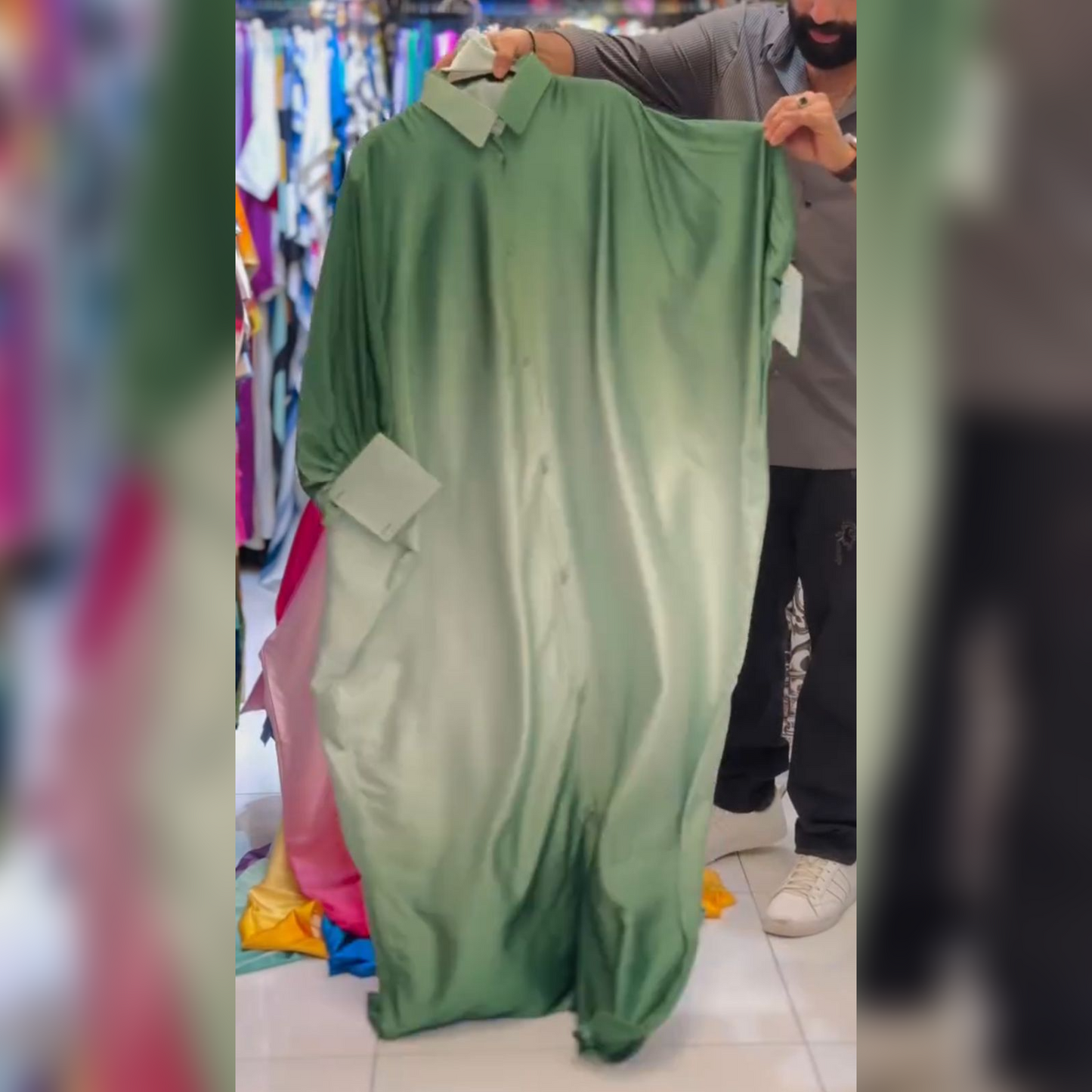 Ch-532 Beaswear Flowy Two-Tone Shaded Long Kaftan