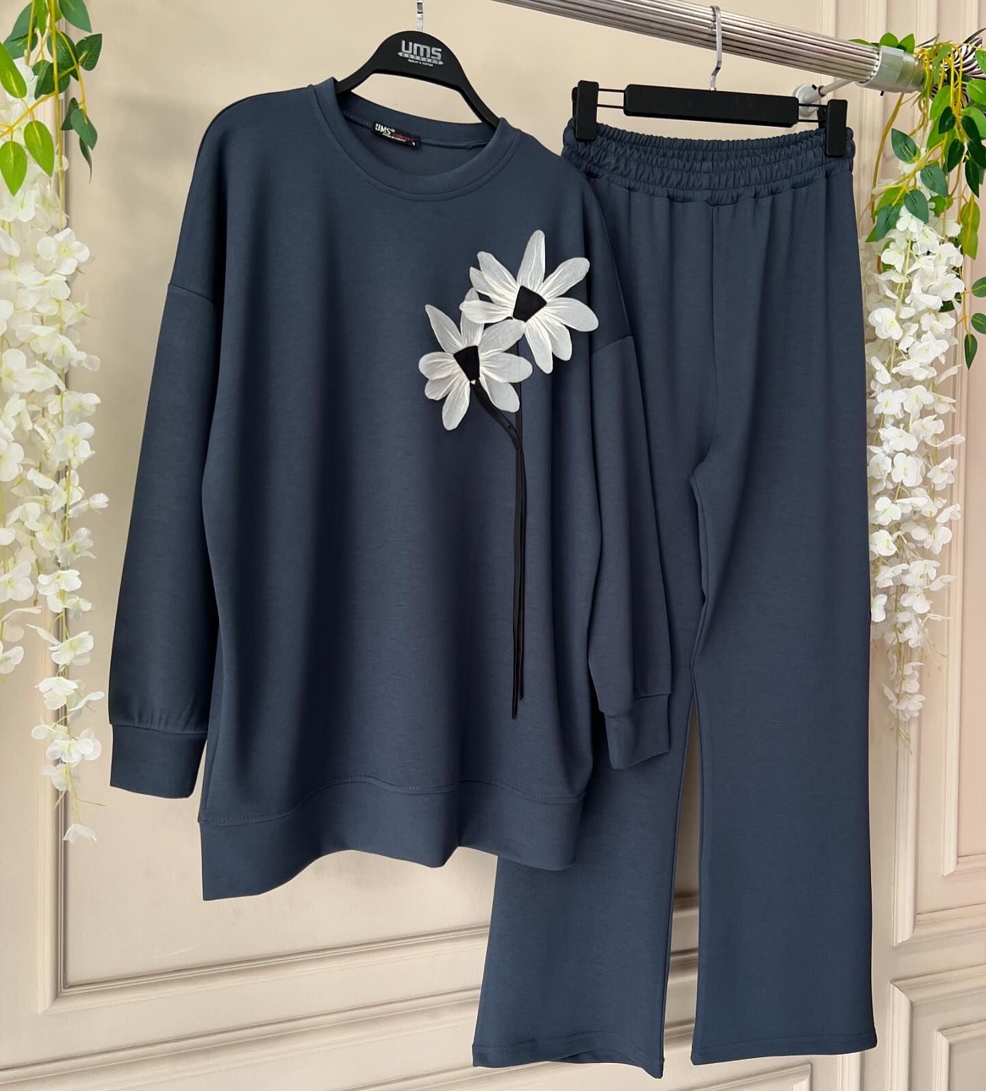 CH-481 BEA'S LUXURY FLOWER PRINTED TRACKSUIT