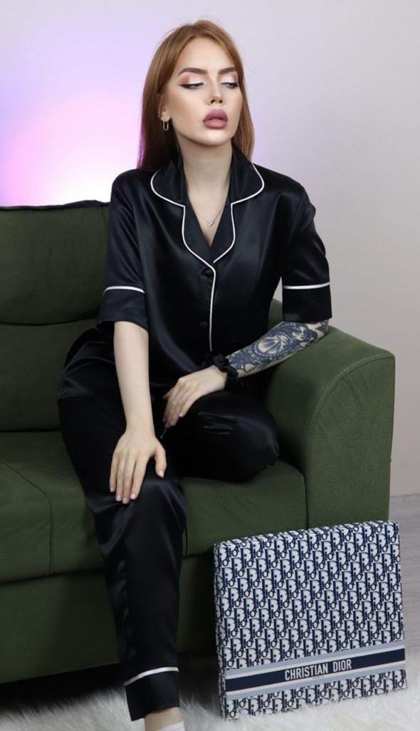 Bea's Pjs Silk Half Sleeves Nightwear