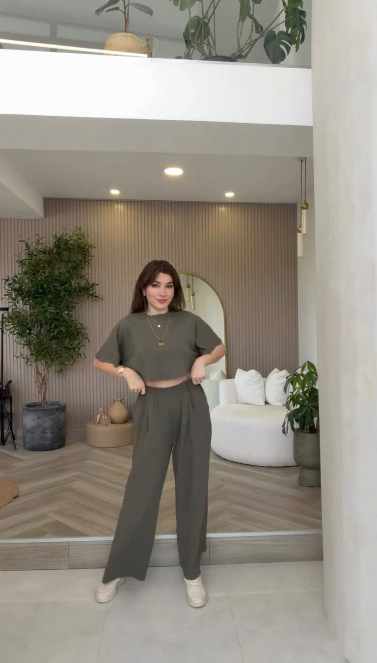 CH-6033 Beas Women Oversized Crop T-Shirt & Wide-Leg Lounge Pants Co-Ord Set