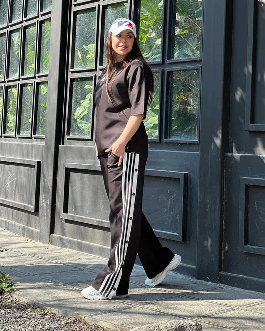 Ch # 416 Bea's Side Stripes T Shirt And Jogger Pant