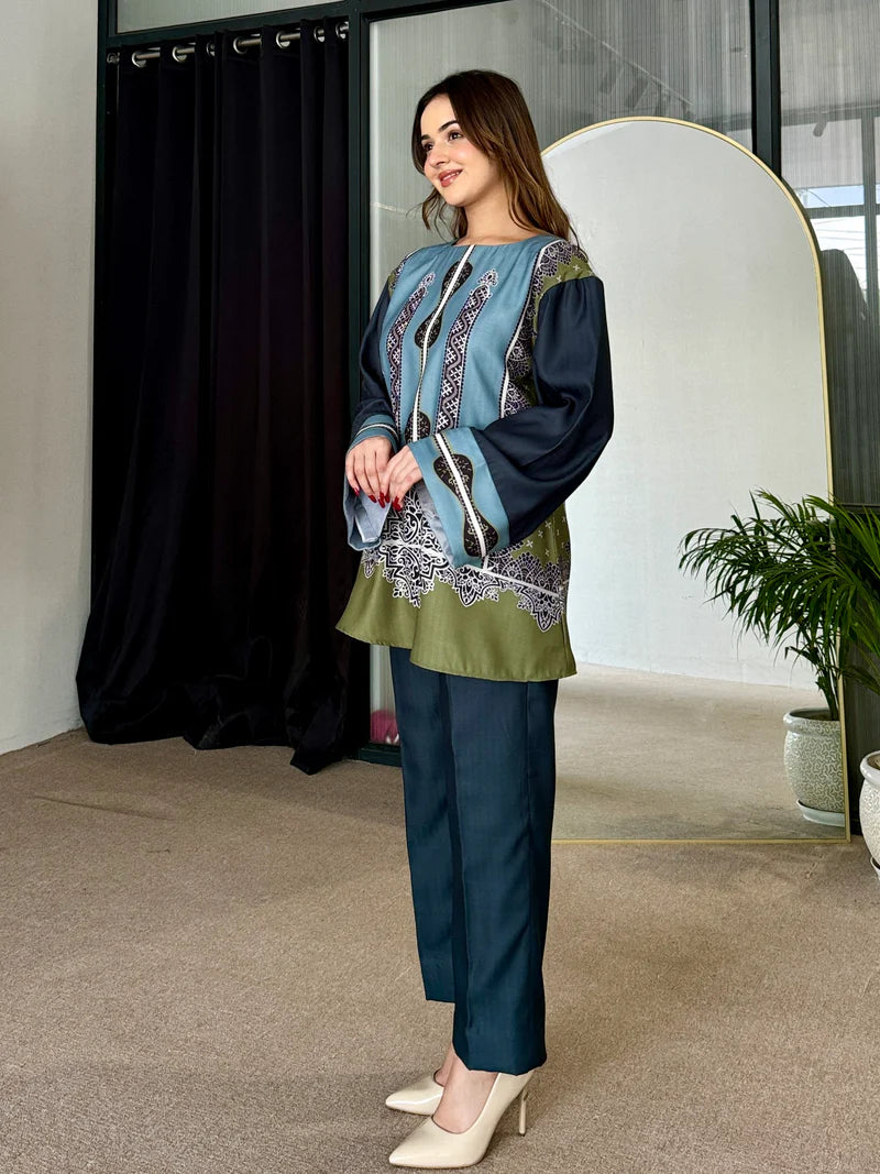 Emerald Elegance Pashmina Kurta Set (D-07)