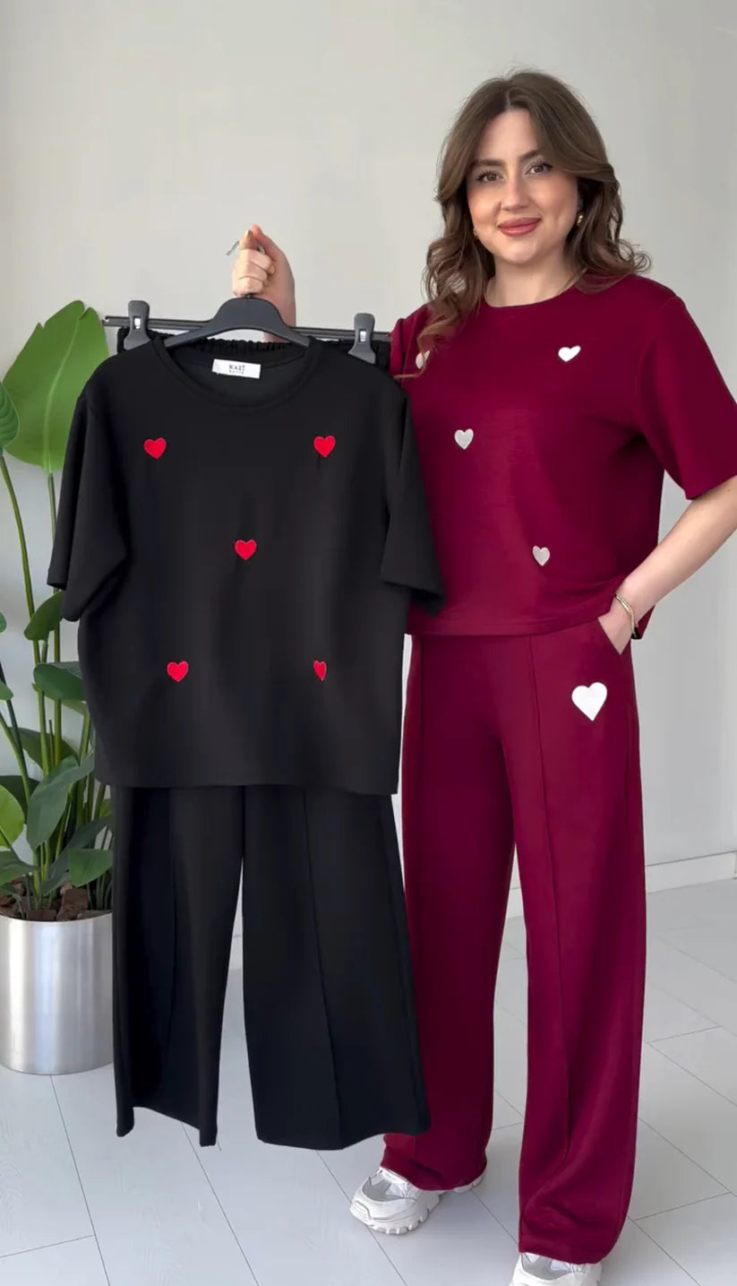 CH 556 Beas Straight Trouser With Heart Printed Top