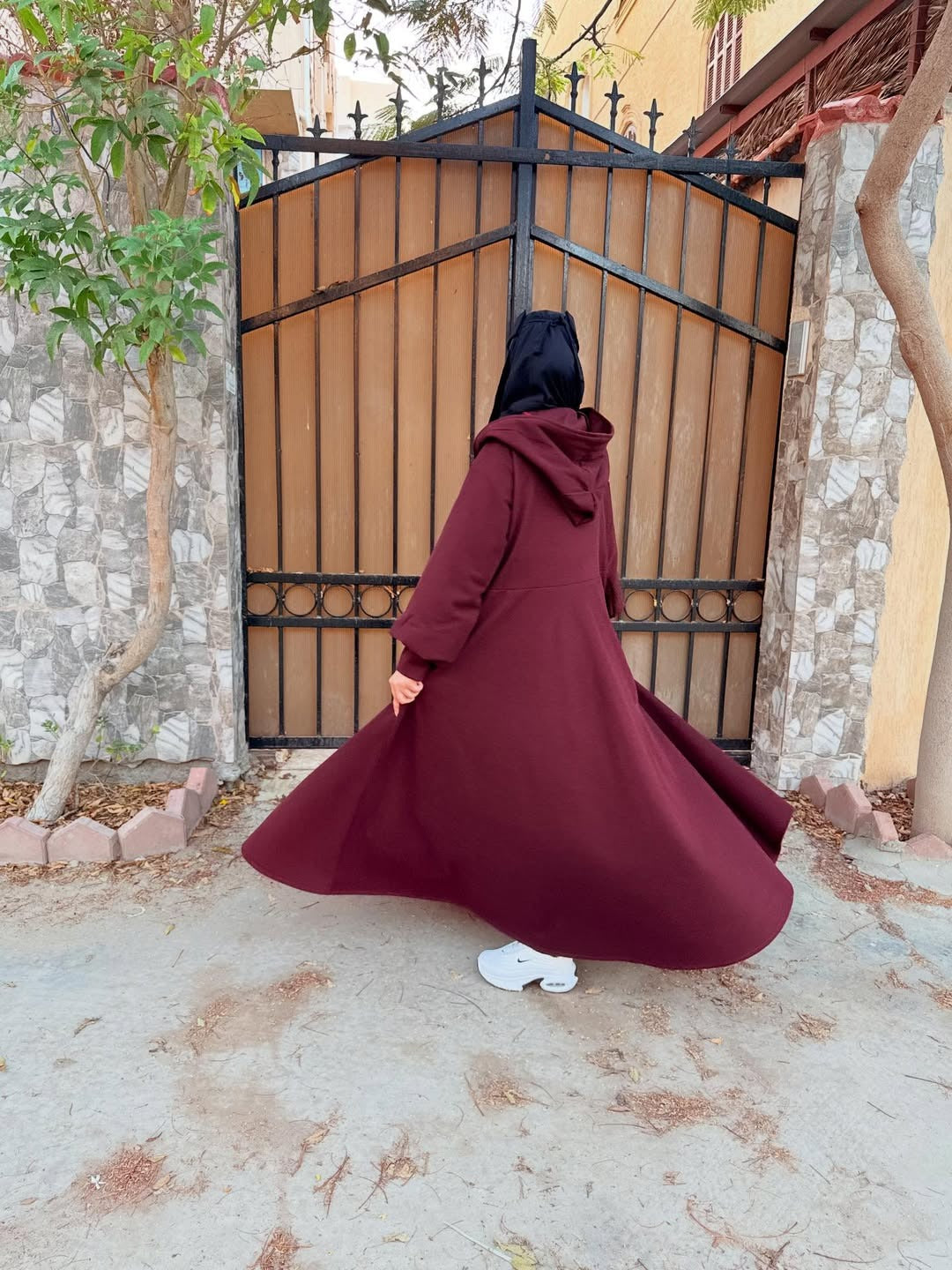 Ch 611 BEAS Button-Front Long Frill Hoodie Winter Fleece Maxi Style with Wide Flare