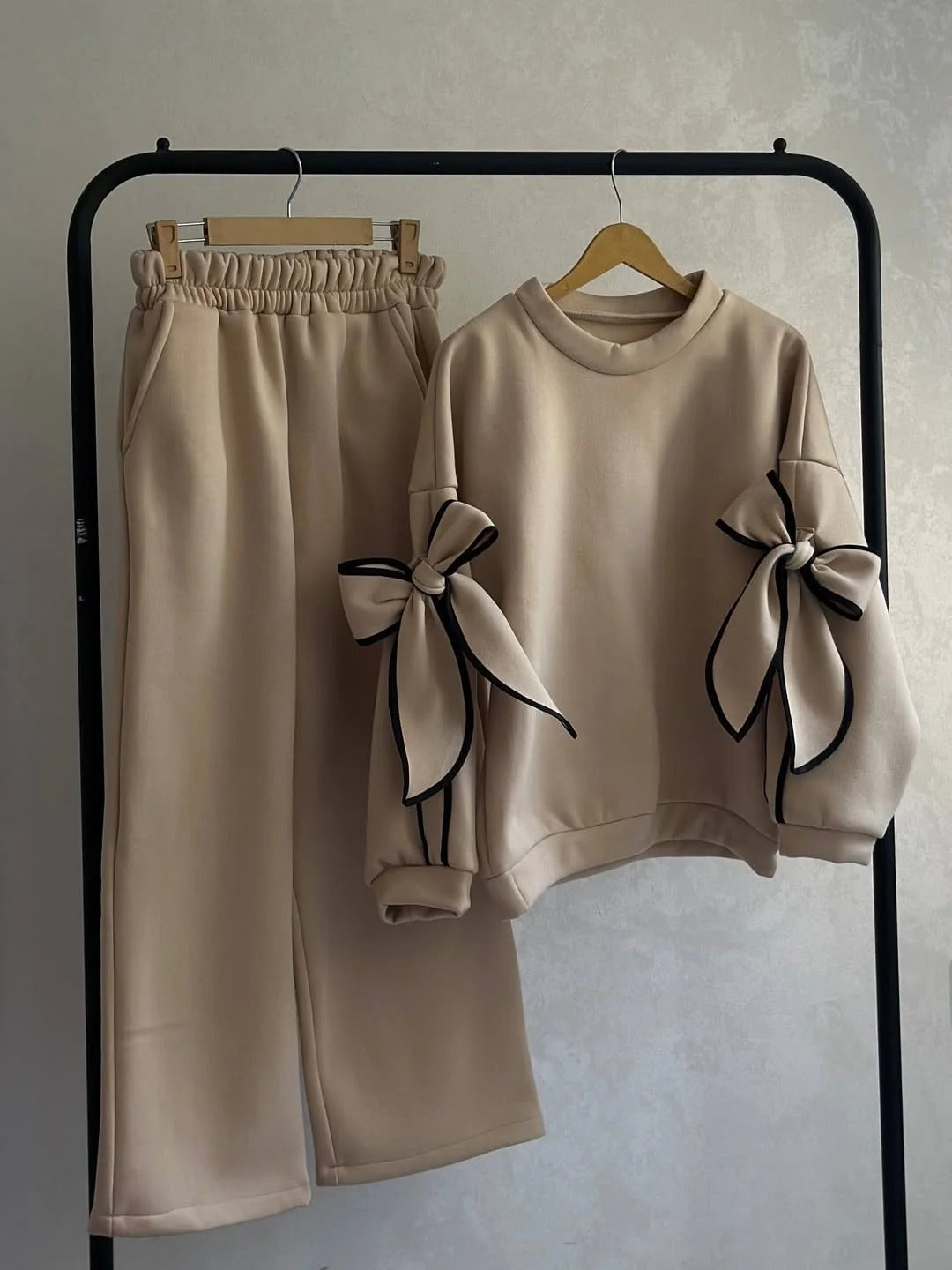 CH-621 BEAS Pookie Bow Co-Ord Set