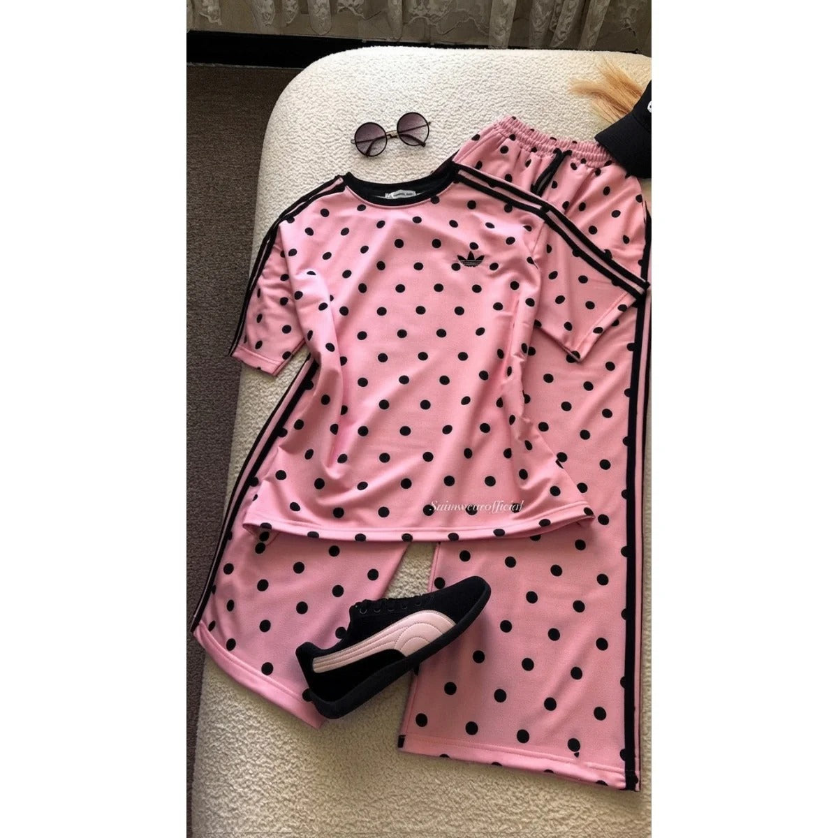 CH-6076 |BEAS| The Signature Dot Comfort Set
